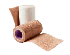 3M Coban 2-Layer System outer compression layer enables fast, consistent application during activities.