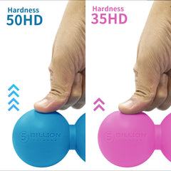 5BILLION FITNESS Peanut Massage Ball close-up shows natural rubber texture for durable use.