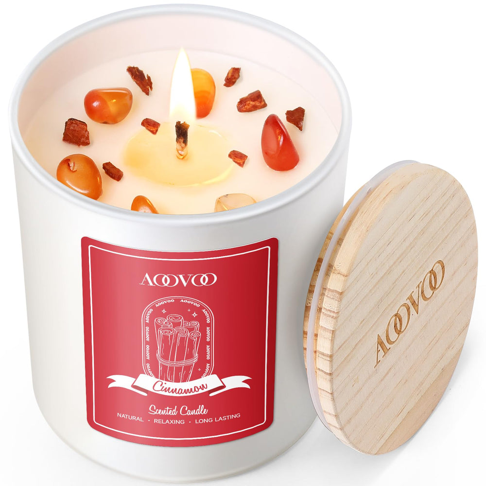 AOOVOO Cinnamon Scented Candle packaging design shown for gifting during holidays and celebrations