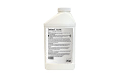 Aurora TiaGard pour demonstrates easy dosing in pig water for herd management.