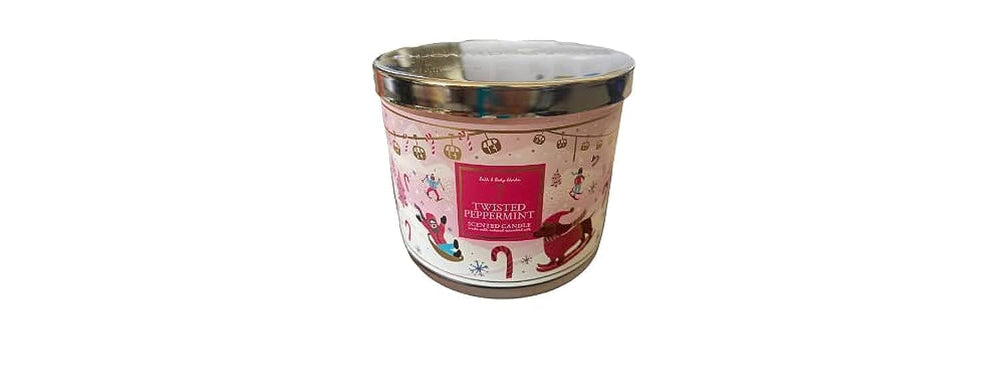 Bath & Body Works Twisted Peppermint 3-wick candle, for festive winter ambience and cozy rooms