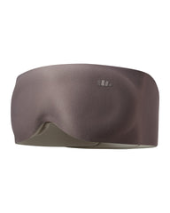 BENEUNDER sleep mask with 3D contour supports comfortable eye space for travel.