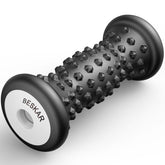 Beskar rodillo de pie enfocado en fascitis plantar con masaje profundo.