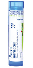 Boiron Natrum Muriaticum: pellets que se funden en la boca para uso cómodo.