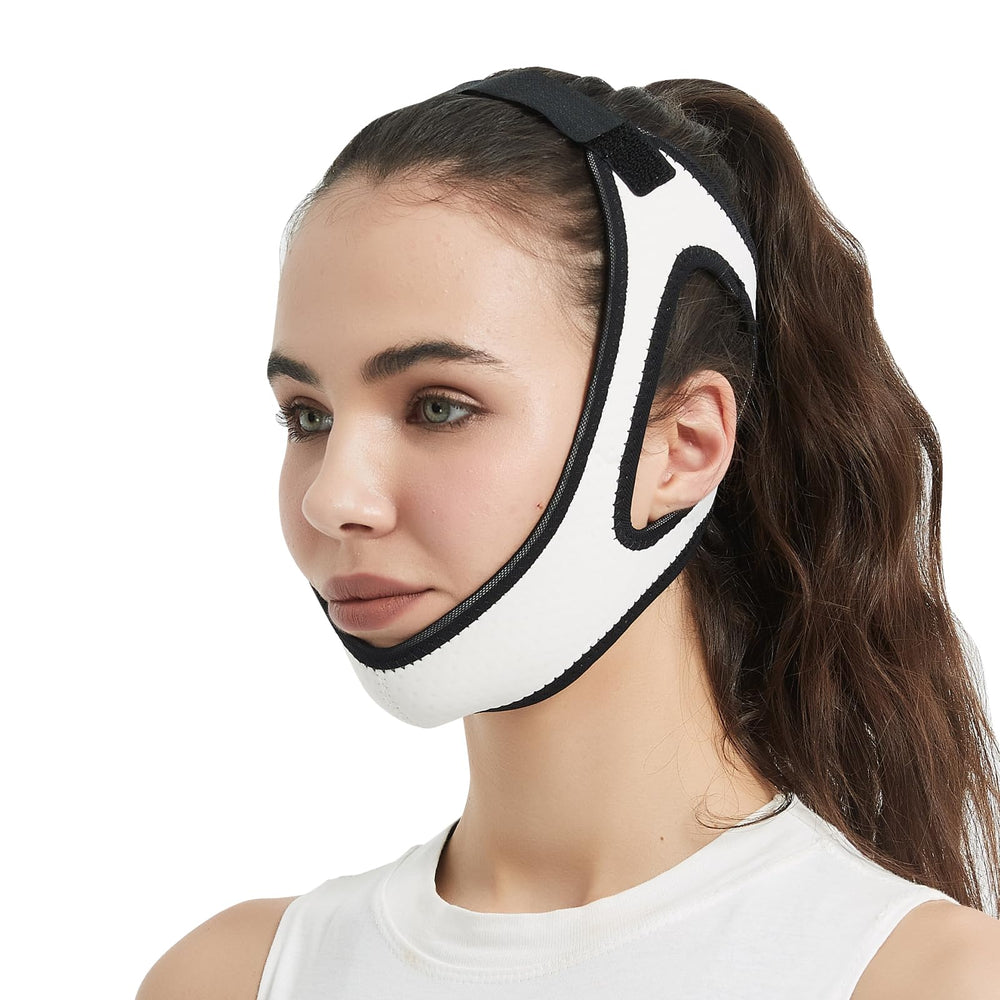 CLEVISS BRACE adjustable chin strap helps keep mouth closed for CPAP users.