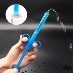 Famolay lube applicator white 10ml scale is reusable and easy to clean.
