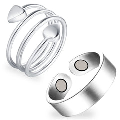 Feraco heart-design copper magnetic ring on finger, adjustable for a comfortable fit.