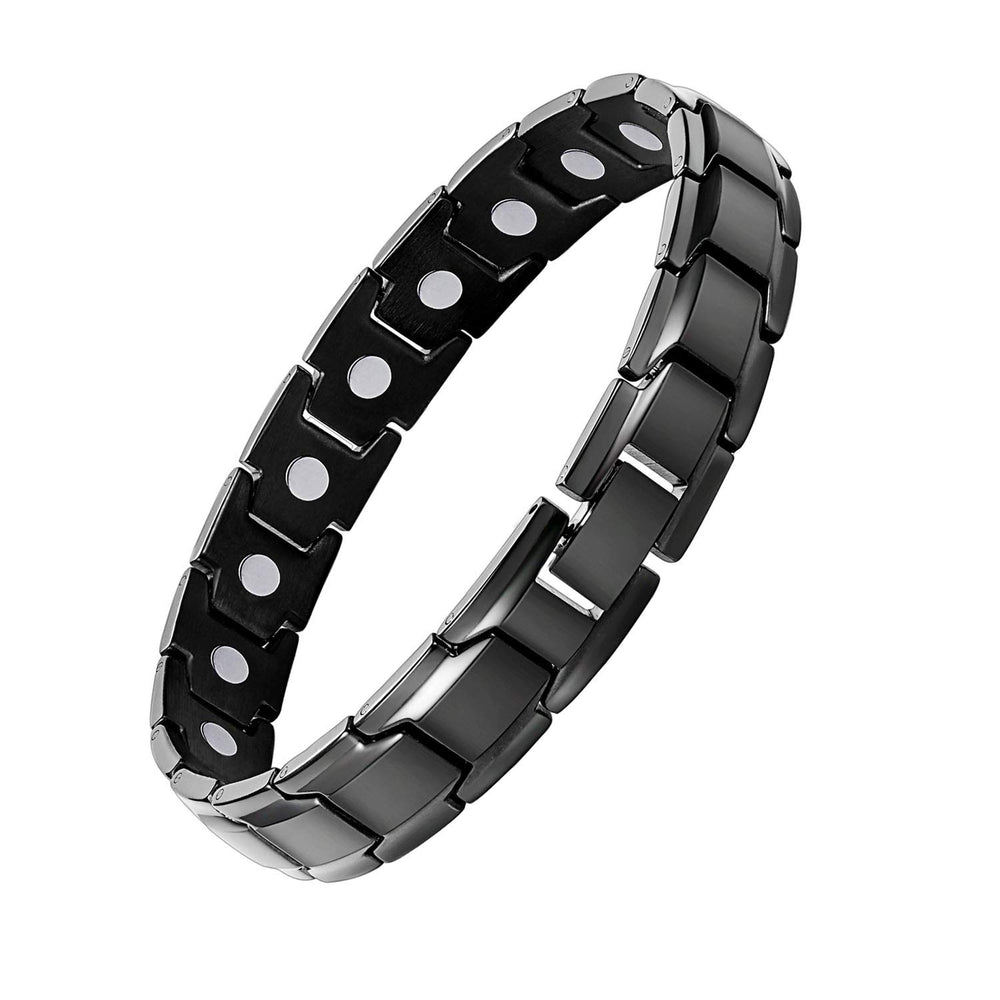 Feraco men's magnetic bracelet close-up magnets for optimized wear near the wrist