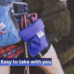 FRIO wallet interior pockets for eight pens or ten vials