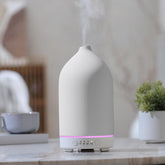 Gooamp 200ML ceramic diffuser top view releasing fine mist for a fresh space