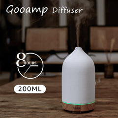 Gooamp ultrasonic mist releases delicate aromas into the air