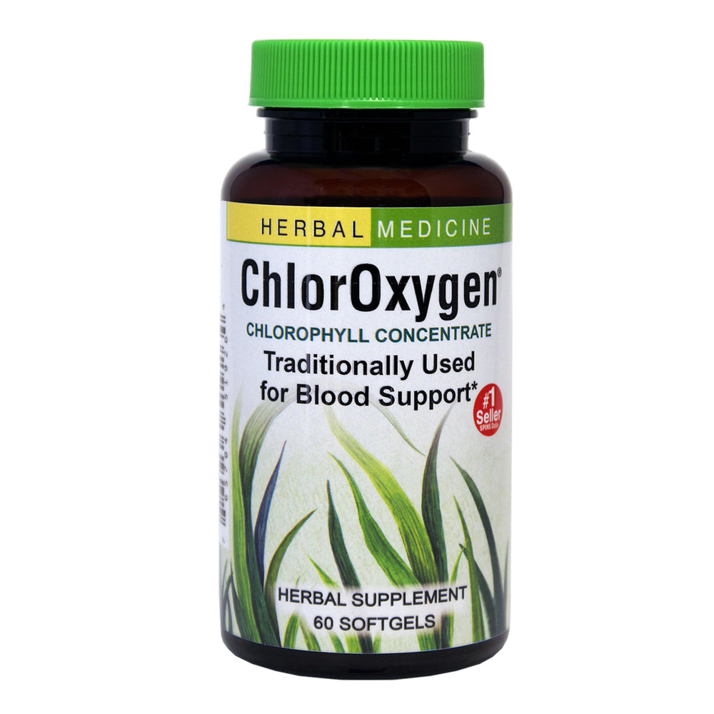 Herbs Etc. ChlorOxygen bottle label highlights European fescue chlorophyll for daily use.