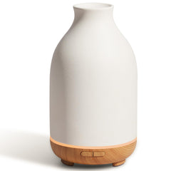 InnoGear diffuser ceramic stone closeup shows premium craftsmanship and fingerprint resistance.