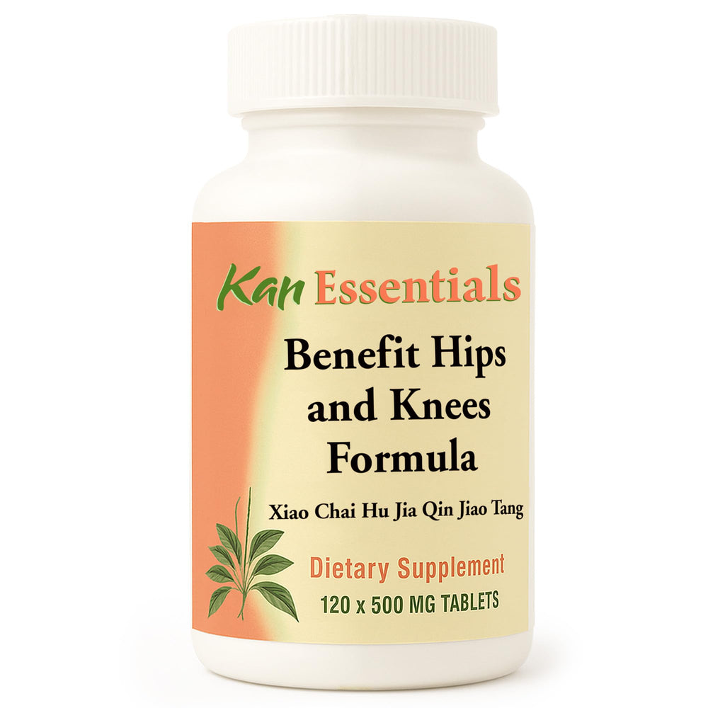 Kan Herbs Benefit Hips and Knees bottle pour showing convenient dosing for pets