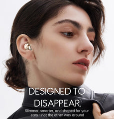 LC-dolida carrying case keeps ear plugs secure during travel.