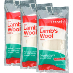 LEADER lambs wool padding between toes offers cushioned comfort and reduced friction.