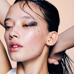 Loop Experience 2 Plus includes four ear tip sizes for secure fit