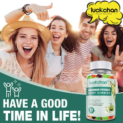 LUCKCHAN Hemp Gummies Advanced Fruity Flavor Closeup highlights natural flavors and easy chew.