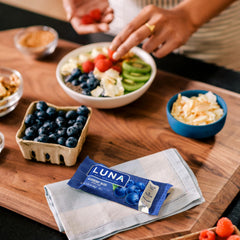 Luna Bar with organic oats highlights wholesome, plant-based ingredients.