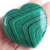 MAIBAOTA malachite heart 60mm used as a meditation centerpiece for calm focus.