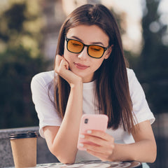 Okany anti-reflective coating enhances contrast and reduces glare on the lens close-up.