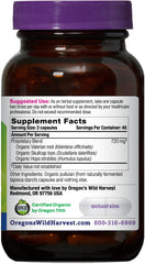 Capsules close-up showing vegan pullulan capsules and clean ingredients