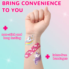 Panelee two size options for flexible coverage on different body areas.