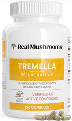 Real Mushrooms Tremella extract bottle pour supports easy daily supplementation.