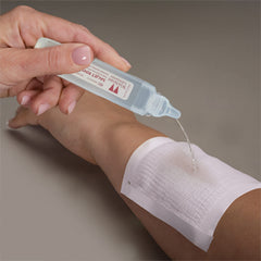 Saljet Wound Rinse delivers a steady stream for topical rinsing.