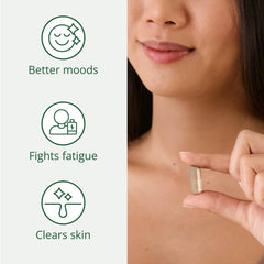 Semaine Hormone Balance capsules close-up for daily energy support.