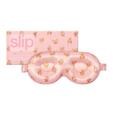 Slip Petal contour sleep mask hugs the eye area for comfortable, pressure-free sleep.