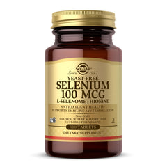 Solgar Yeast-Free Selenium bottle front showing clean packaging and branding