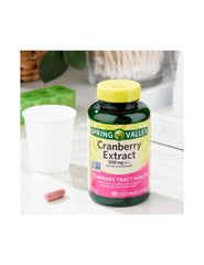 STS Home Cranberry Extract vegetarian capsules ready for daily use with meals.
