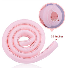 Close-up of Ultrassist foam-overlap design for breathable cushioning