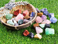 UU UNIHOM rough natural stones for jewelry and wire wrapping.
