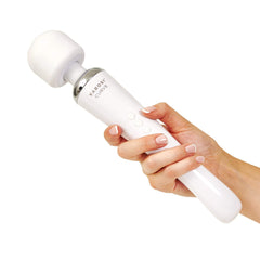 Yarosi Curve therapeutic device shown from the front for targeted muscle relief.