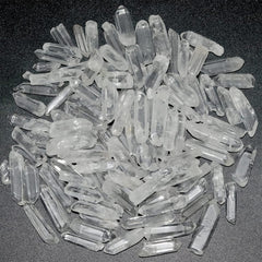 YATOJUZI clear quartz point collection close-up for meditation and focus.