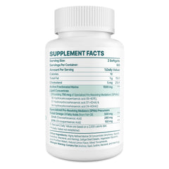 Pouring Zdoroviye SPM softgels into a cup suggests a simple daily routine