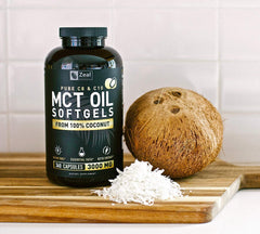 Zeal Naturals MCT oil label closeup highlighting coconut-derived MCTs.