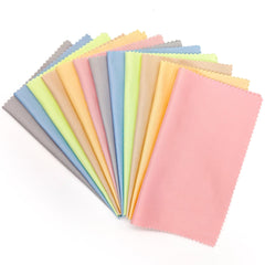 AIMI microfiber cloths in multi-color pack clean glasses without lint or streaks.