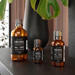 Air-Scent core notes highlight clove, sandalwood and patchouli for warmth.