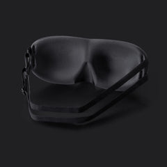 ALASKA BEAR sleep mask with convex eye cups reduces pressure on lashes.