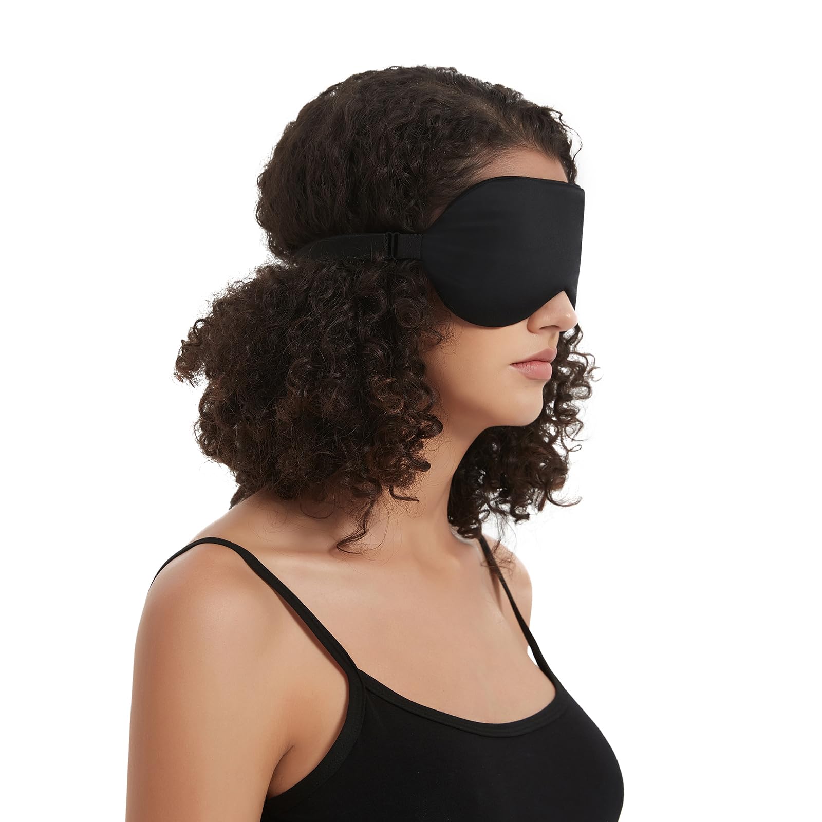 ALASKA BEAR mask with smooth edges for comfortable eyelid contact.