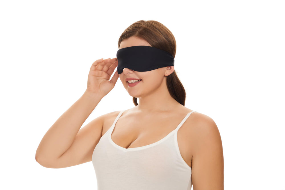 ALASKA BEAR Sleep Mask travel-ready for comfortable on-the-go use.
