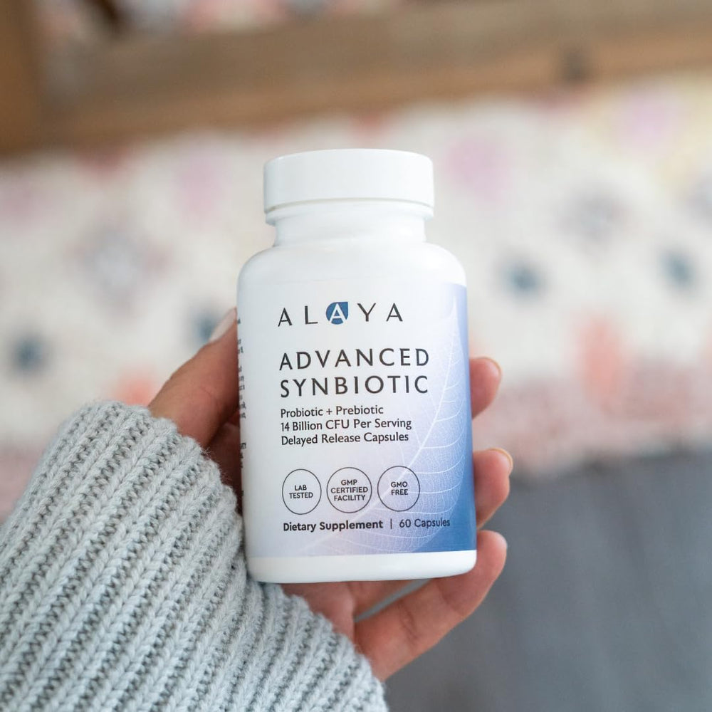 Alaya Naturals L-glutamine capsules close-up illustrating gut lining support potential.