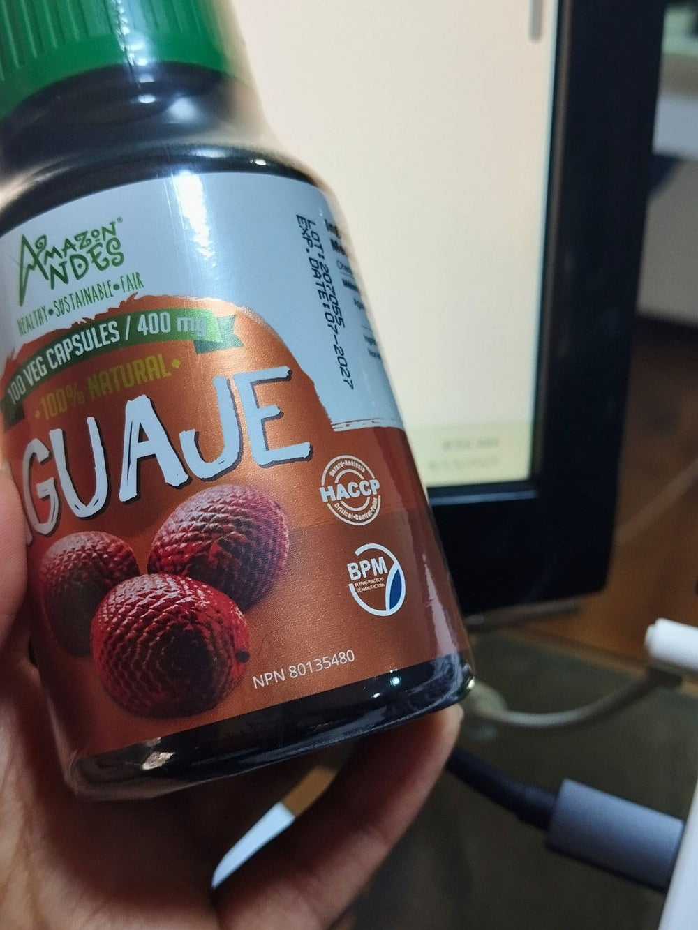 Amazon Andes Aguaje capsules bottle back, certifications and clean ingredients.