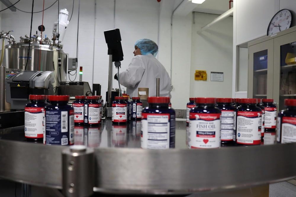 AmerOmega packaging highlights gluten-free and dairy-free clean label.