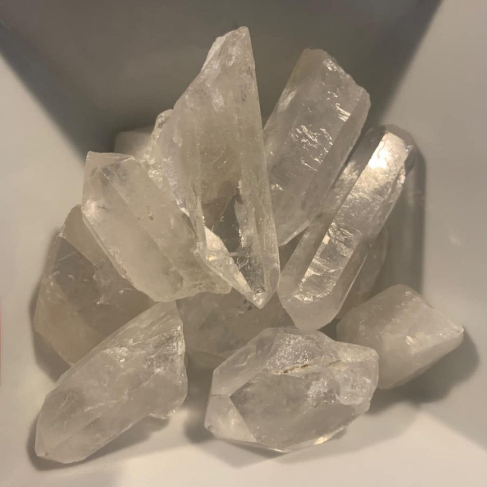 AMOYSTONE clear quartz for home decor collections and gifts.