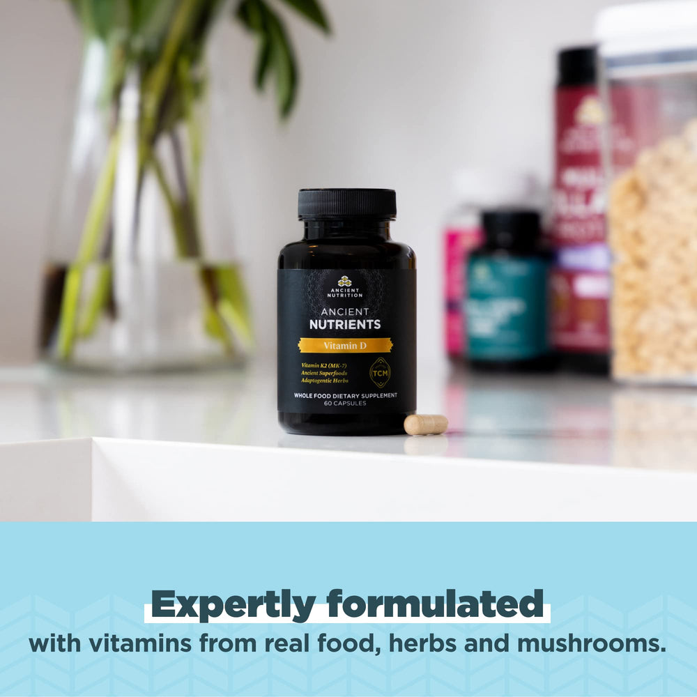 Ancient Nutrition collagen-rich bone broth component highlighted in the blend.