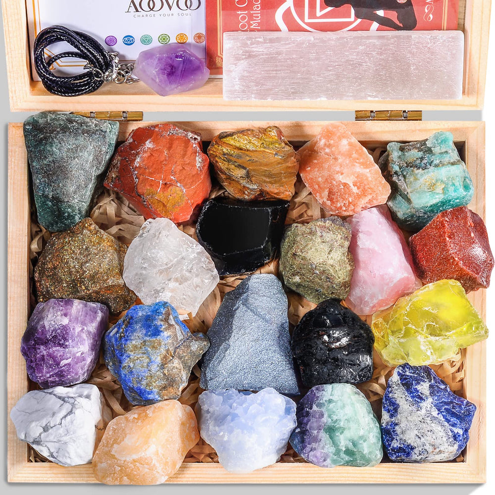 AOOVOO 31pcs real crystals set close-up of natural stones for meditation and focus.